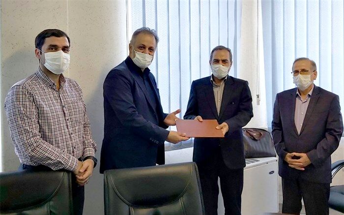 امضا تفاهم نامه همکاری در تامین تبلت های دانش آموزی مورد نیاز وزارت آموزش و پرورش