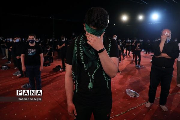 عزاداری شب چهارم  محرم در پادگان ۰۶ ارتش