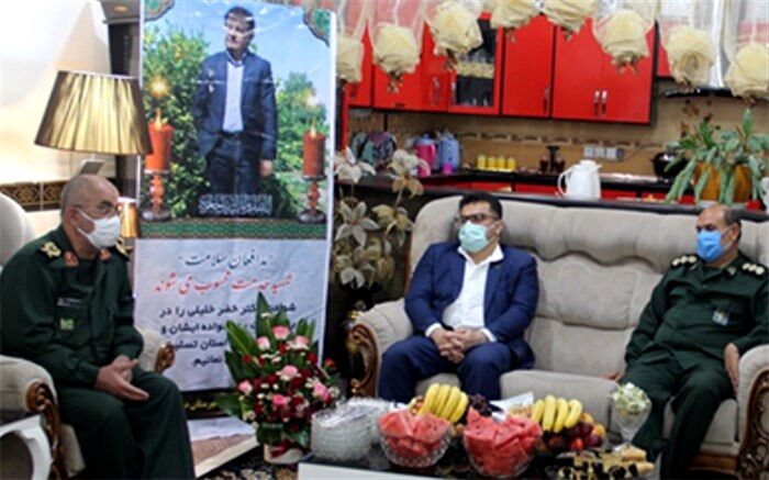 تجلیل از خانواده شهدای سلامت یکی از اولویت‌های اصلی دانشگاه است