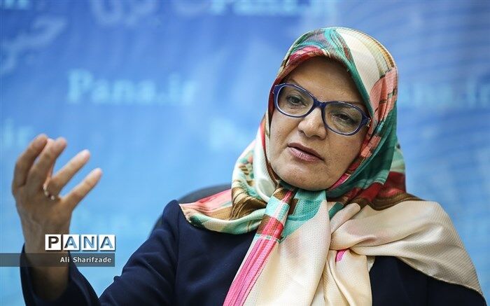 نذورات  محرم در قالب ماسک و  اقلام بهداشتی  برای نیازمندان تامین شود