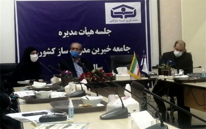حکیم زاده: یکی از مهم ترین راه‌های رسیدن به عدالت اجتماعی فراهم کردن بستر آمورش است