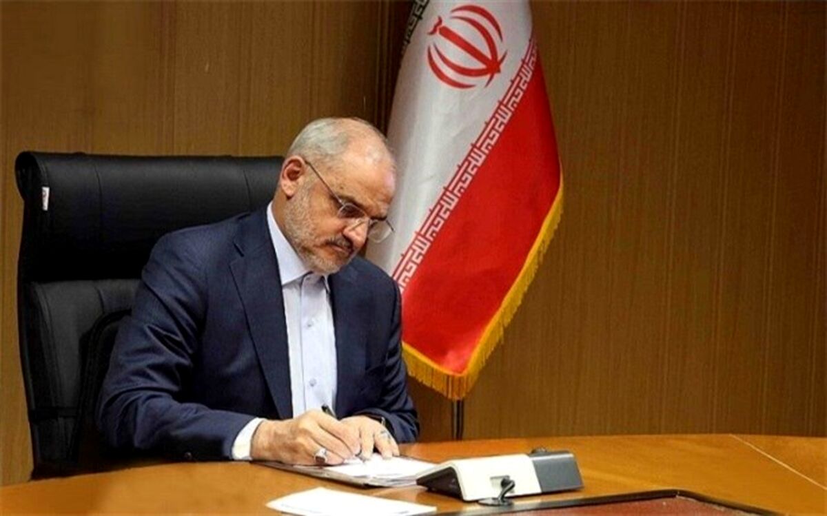 تقدیرنامه حاجی میرزایی از مدیر شبکه آموزش سیما برای «مدرسه تلویزیونی ایران»