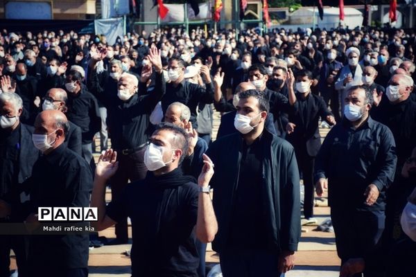 مراسم عزادارى ظهر عاشورا در تبریز