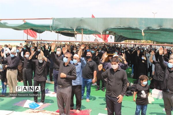 نماز ظهر عاشورا  در بوشهر