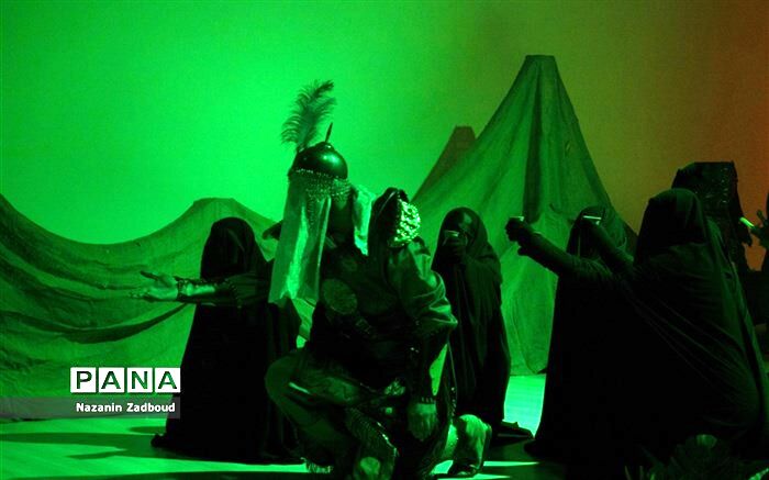 تعزیه «بازار شام» مقابل تالار وحدت اجرا می‌شود