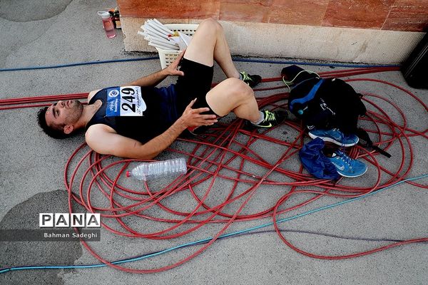 مسابقات جایزه بزرگ دوومیدانی آقایان