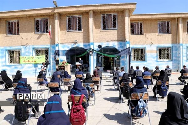 مانور نمادین بازگشایی مدارس