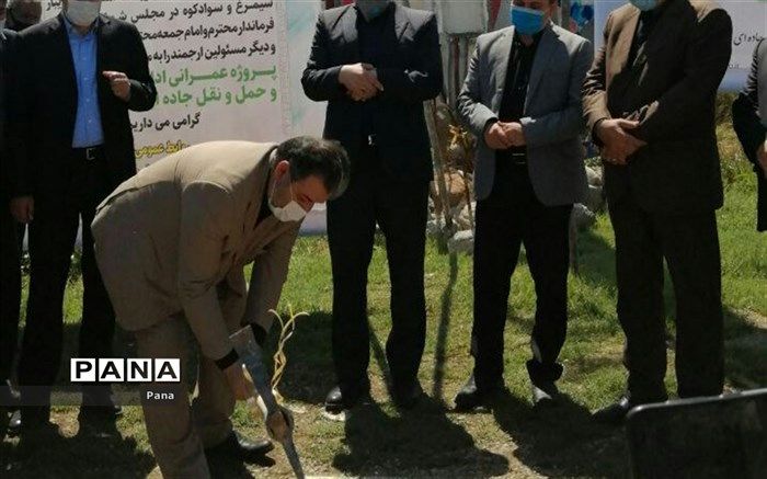 سه پروژه راه قائم‌شهر کلنگ‌زنی و افتتاح شد