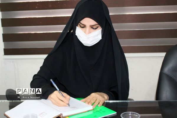 ویدئو کنفرانس پروژه ملی کنترل وزن و چاقی دانش آموزان  اداره کل آموزش و پرورش استان بوشهر