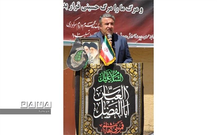 طنین انداز شدن لبیک یا حسین(ع) در مدارس منطقه ۱۷