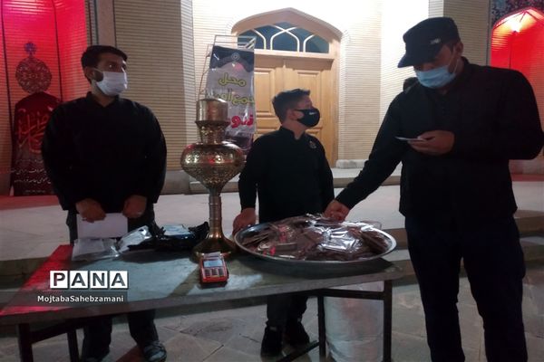 مراسم شب عاشورا در آرامگاه مدرس کاشمر