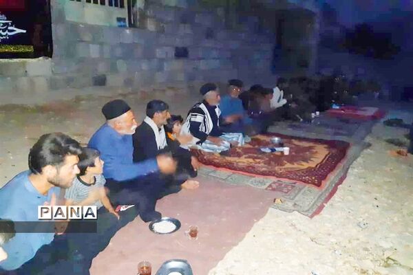 مراسم  ایام محرم در بین عشایر بختیاری توسط گروه جهادگران شهرستان امیدیه