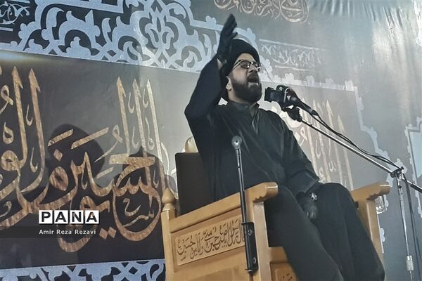 آیین سوگواری دهه دوم محرم در مصلای مهدیه امام خمینی (ره) اهواز