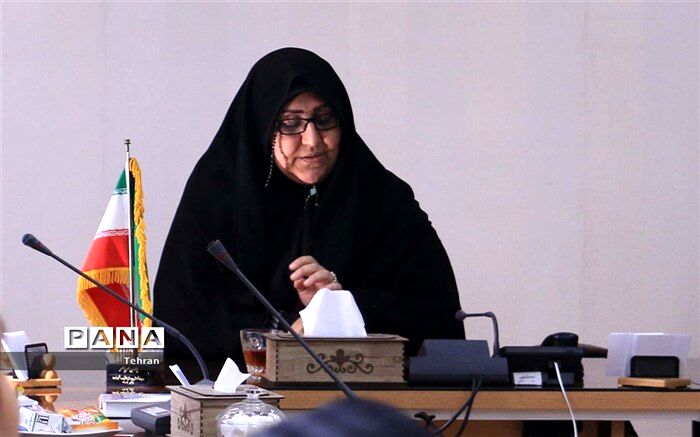 سید مومن: مربیان پرورشی  باید افسران  پیشتاز پیشرفت کشور باشند