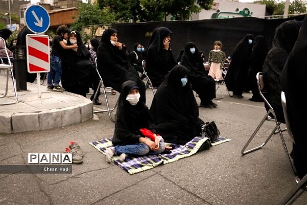 مراسم سوگواری ظهر عاشورای اباعبدالله الحسین (ع) در مشهد
