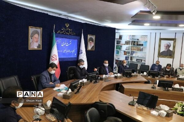 نشست خبری مدیر کل آموزش و پرورش خراسان رضوی با موضوع  بازگشایی مدارس و آغاز سال تحصیلی