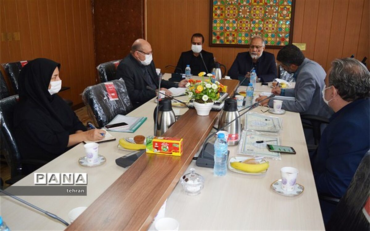 جلسه هماهنگی بازگشایی مدارس با حضور معاون شهردار منطقه 2