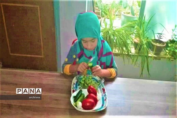 تصاویر فعالیت‌های مهارت محور دانش‌آموزان آباده در ایام  تعطیلات  تابستان