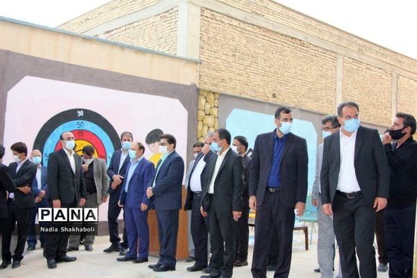 کاروان تجهیزات ورزشی مدارس استان بوشهر