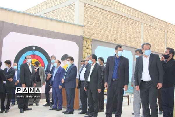 کاروان تجهیزات ورزشی مدارس استان بوشهر