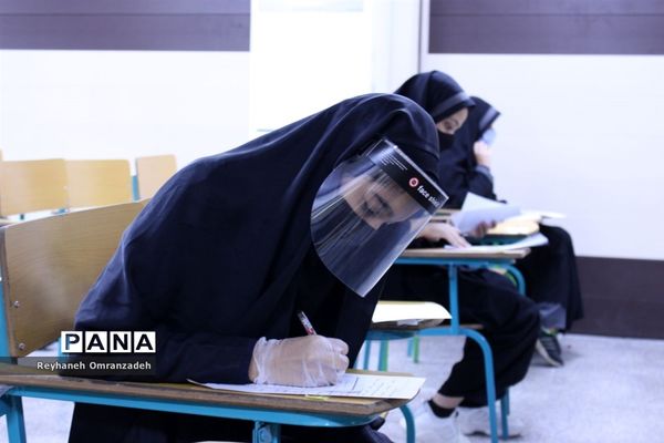 مانور بازگشایی دبیرستان شاهد حضرت معصومه(س) منطقه 10