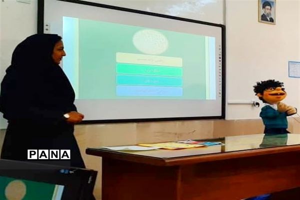 اجرای کار تولید محتوا تخصصی دوره ابتدایی  در شهرستان امیدیه  کلید خورد