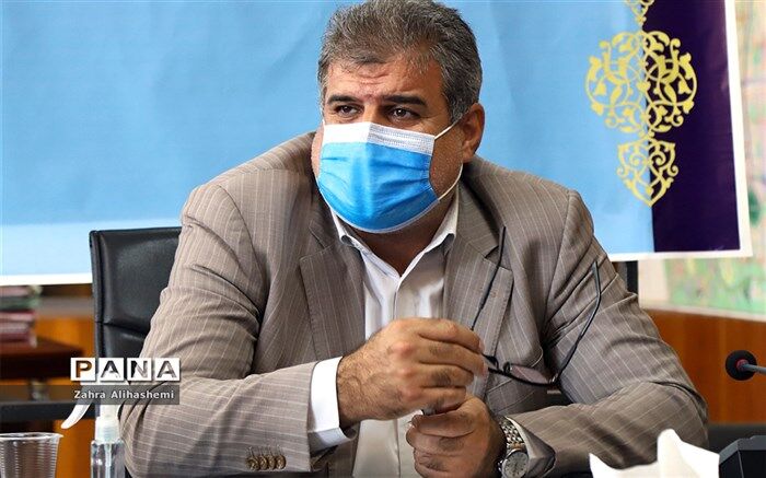 فولادوند: شورای مدرسه نحوه حضور دانش‌آموزان را در مدرسه مدیریت می‌کند