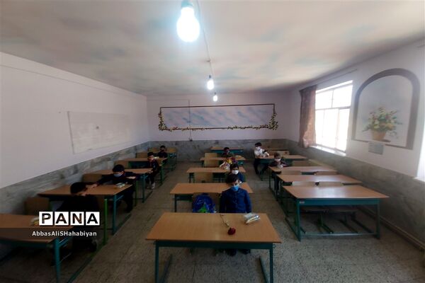 آیین بازگشایی مدارس در کاشمر