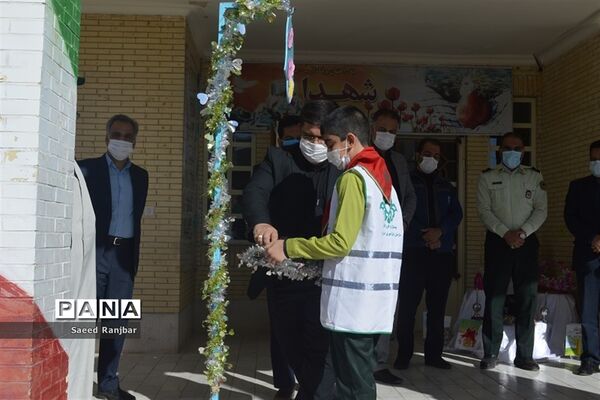 آیین بازگشایی مدارس و نواخته شدن زنگ سال تحصیلی جدید در بافق