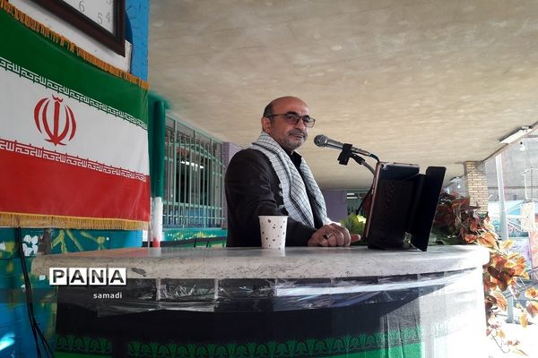 آیین بازگشایی مدارس در منطقه 13