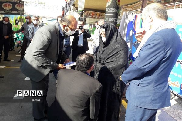 آیین بازگشایی مدارس در منطقه 13