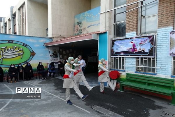 نواخته شدن زنگ بازگشائی مدارس در منطقه 9