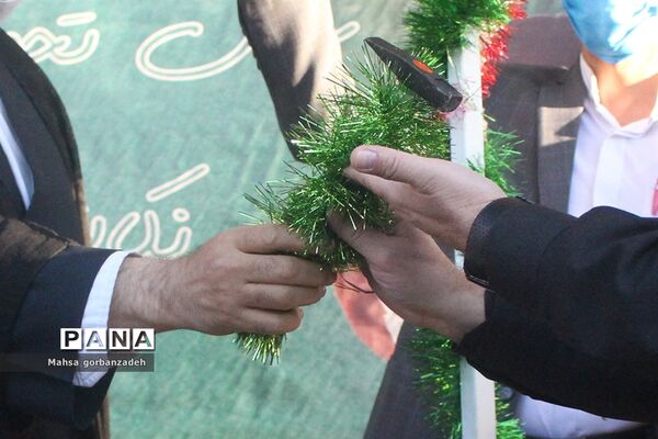 نماینده ولی فقیه در استان آذربایجان شرقی در آیین بازگشایی مدارس در سال 1400-1399
