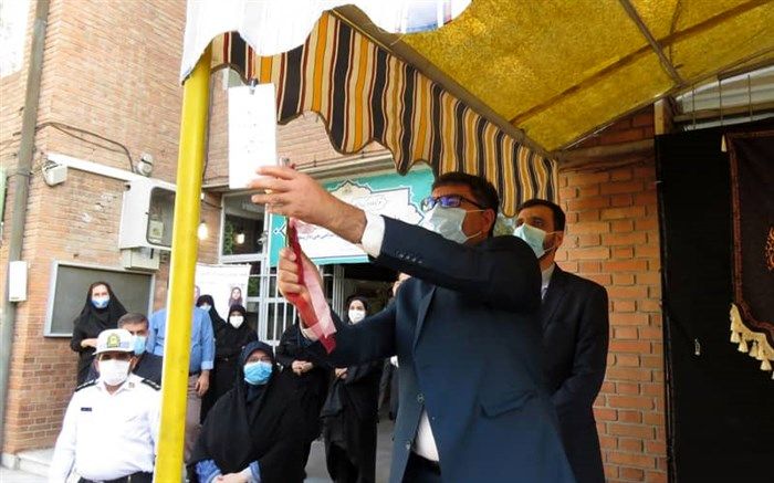 زنگ بازگشایی مدارس در منطقه 8 طنین انداز شد