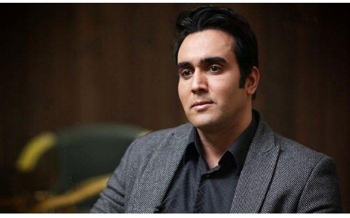 کودکی و نوجوانی آقای بازیگر در قاب تصویر