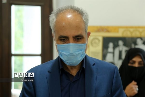 روایت شروع فصل دانش در دبستان قصران منطقه 1