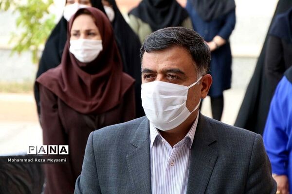آیین نمادین آغاز سال تحصیلی جدید در سمنان