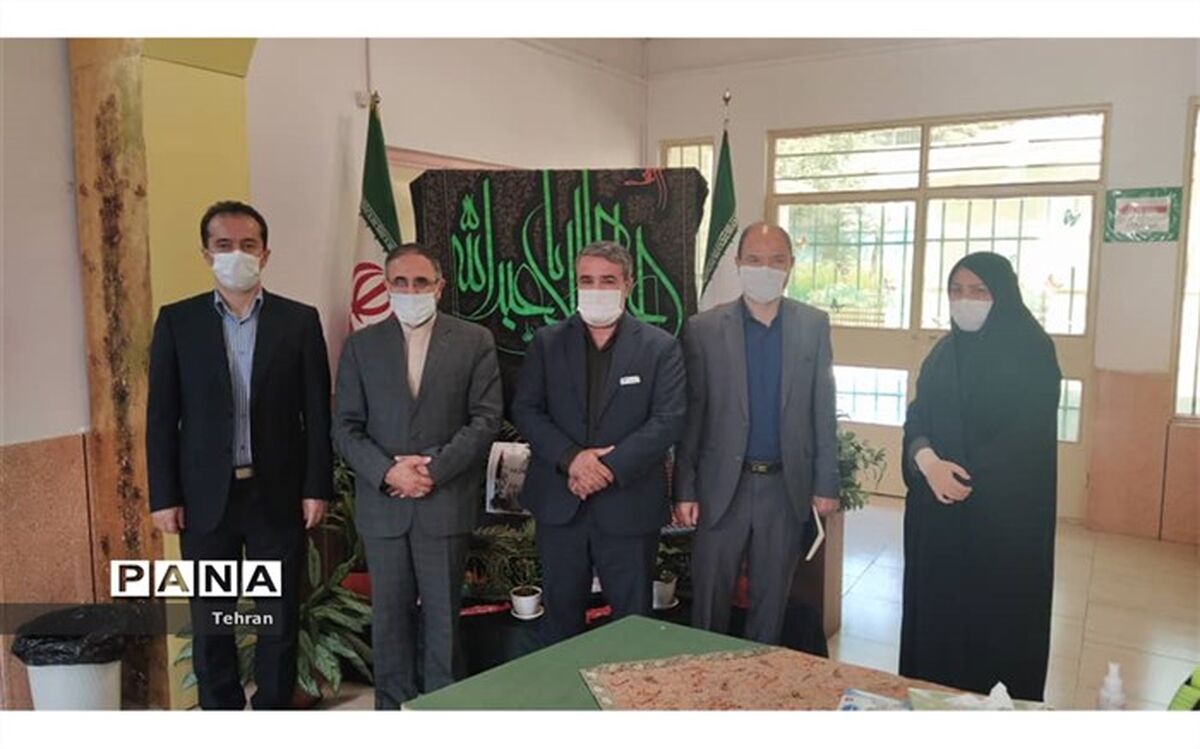 احمدی لاشکی: زدن ماسک، حفظ فاصله اجتماعی، گردش مناسب هوا سه اصل مهم در فضای مدارس است