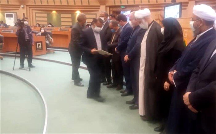 تجلیل  از اداره کل آموزش و پرورش سیستان و بلوچستان به عنوان  دستگاه اجرایی برتر