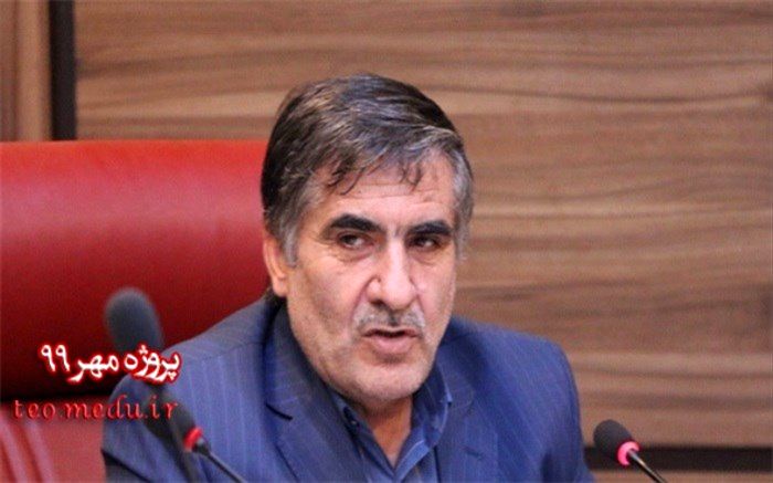 آموزش و سواد زیربنای توسعه کشور است