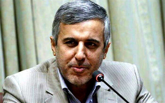عباسپور: تصمیم‌گیری در مورد پوشش دانش‌آموزان از وظایف شورای مدرسه است