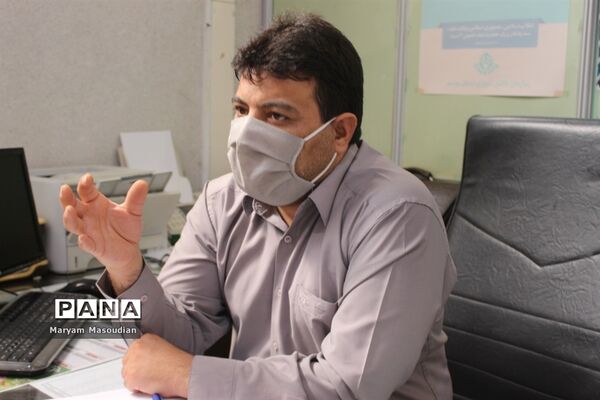 نشست صمیمانه مدیر سازمان دانش آموزی استان بوشهر با دانش آموزان منتخب استان فارس