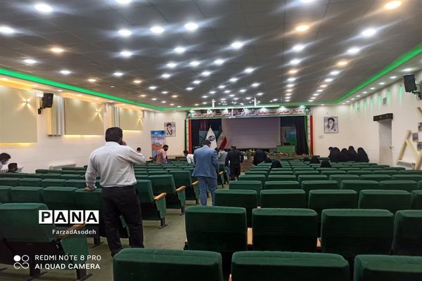 نخستین دوره آموزش مقدماتی خبرنگاری به همت بسیج رسانه در سالن شهید شهابیان کاشمر