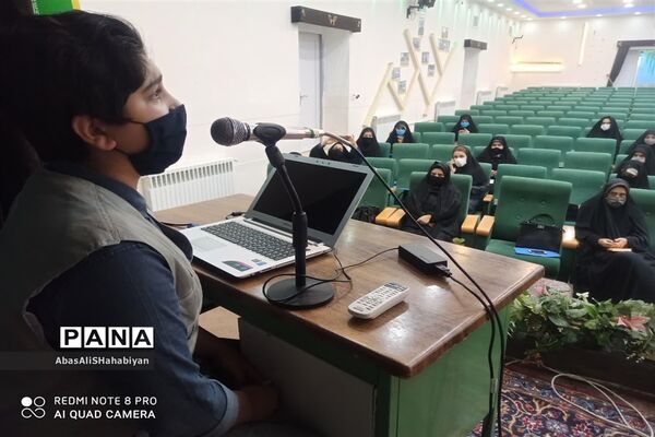 نخستین دوره آموزش مقدماتی خبرنگاری به همت بسیج رسانه در سالن شهید شهابیان کاشمر