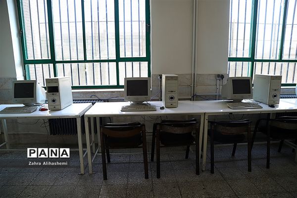 مدارس زیر سایه کرونا-5