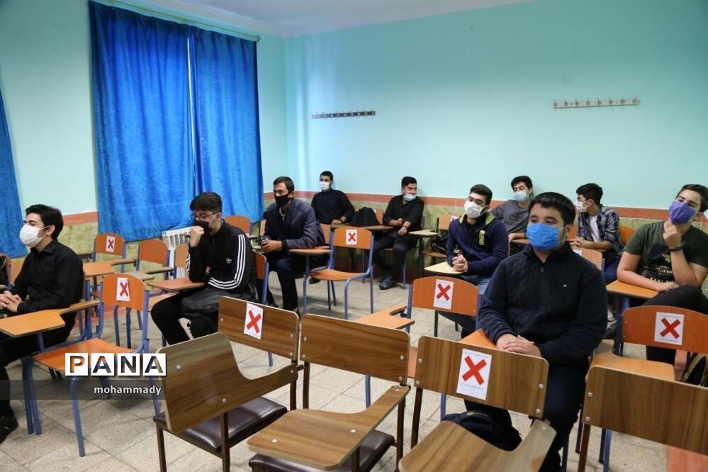خانواده‌ها از تغذیه دانش آموزان در دوران شیوع کرونا غافل نشوند