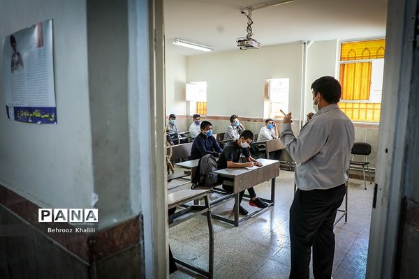 مدارس زیر سایه کرونا-7