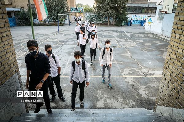 مدارس زیر سایه کرونا-7