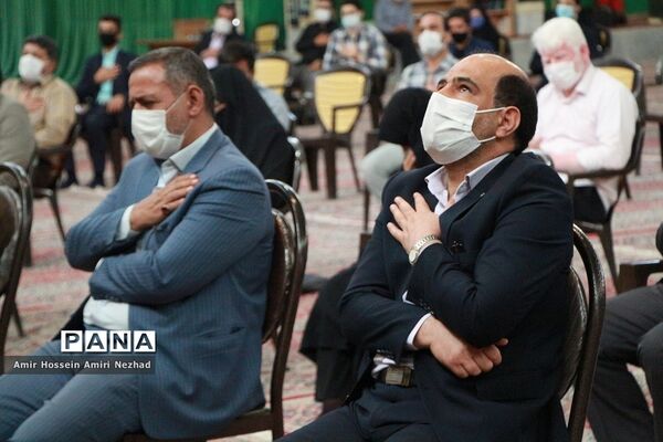 تجلیل از برگزیدگان کشوری و نخبگان قرآنی یزد