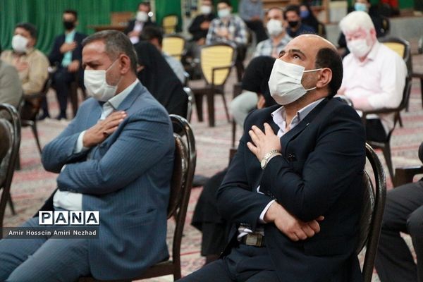 تجلیل از برگزیدگان کشوری و نخبگان قرآنی یزد